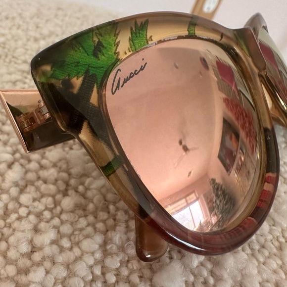 GUCCI FLORA Gold Mirrored Lens Sunglasses main image 4